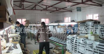 廠家直供 樹(shù)脂工藝品個(gè)性化定制——雕刻、上色與仿真金屬效果的完美融合